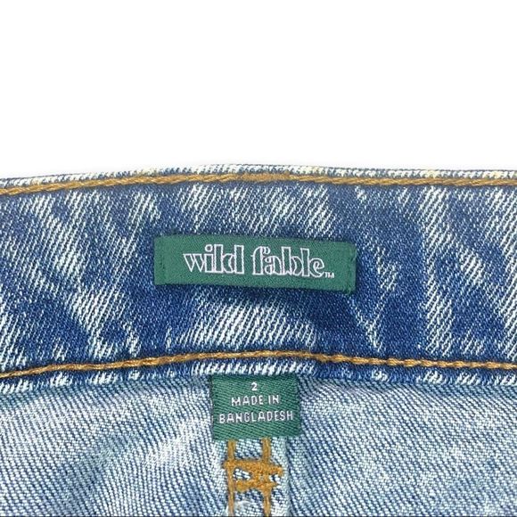NWT Wild Fable Women's Sz 2 Jean Mini Skirt Light Wash Denim Raw Hem New - Picture 9 of 10